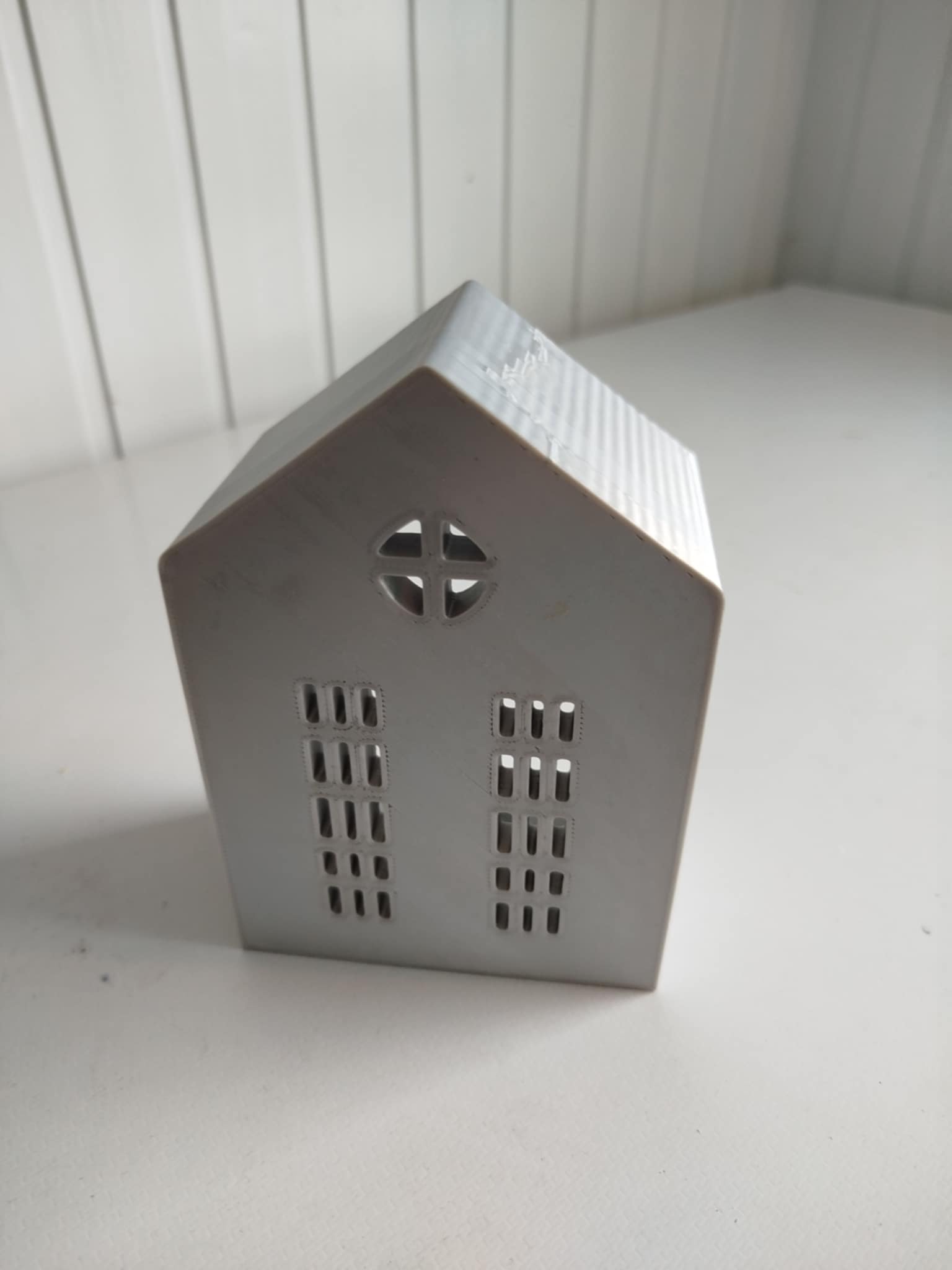 Telys hus