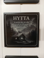 Dekor plate "HYTTA" - Lasergravert keramisk flis